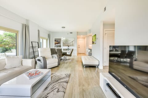 Miramar Beach Vacation Rental | 2BR | 2BA | Step-Free Access | 1,340 Sq Ft