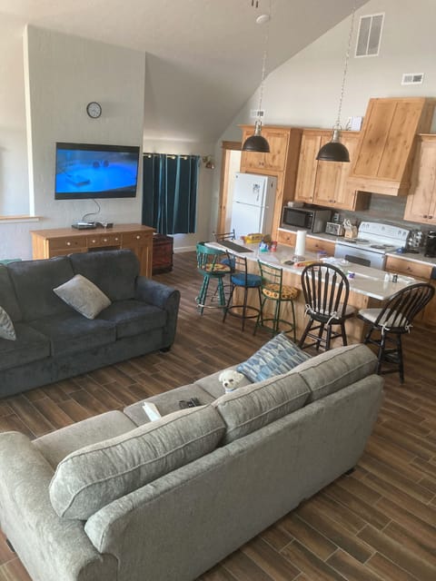 Comfy living room with 55” Smart TV and Starlink high speed Internet