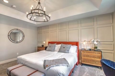 Primary Bedroom - King Bed