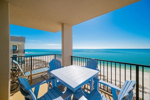 Condo, 3 Bedrooms | Outdoor dining