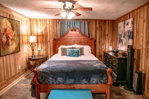 Rooster's Roost of Bells Cove (1815)