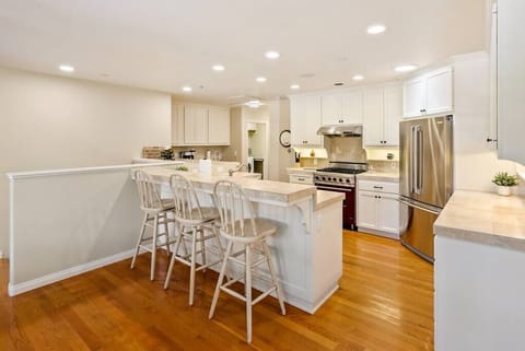 Enjoy the Eat-In Kitchen with the Coffee Bar and Butler's Pantry!