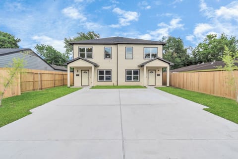 Front Yard with parking available on right side