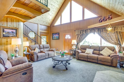 Cedaredge Vacation Rental | 4BR | 2BA | 2,200 Sq Ft | Step-Free Access