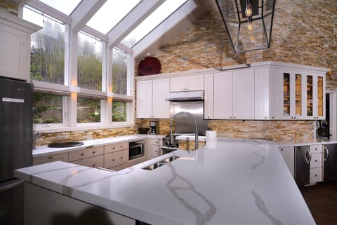 Fully stocked kitchen