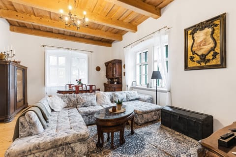 Lounge – Soví dom apartment 1