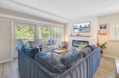 All New Living Room Furnishings 