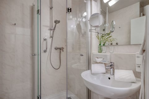 Free toiletries, hair dryer, bathrobes, slippers