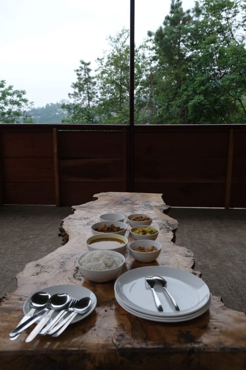 Daily local cuisine breakfast for a fee