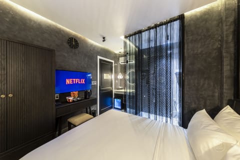 Standard Double Room | Premium bedding, pillowtop beds, minibar, individually decorated