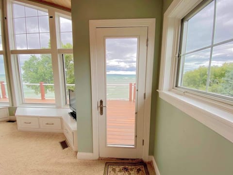 door to upstairs balcony