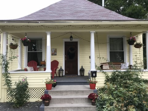 Welcome to our 1910 Bungalow!