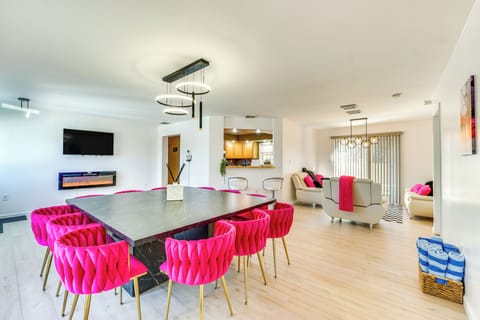 Loch Sheldrake Vacation Rental | 6BR | 3BA | 3,400 Sq Ft