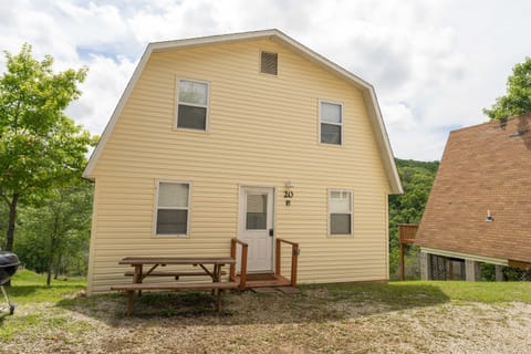 Welcome to Cabin 20
