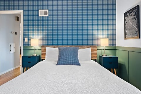 Main bedroom with queen-size bed