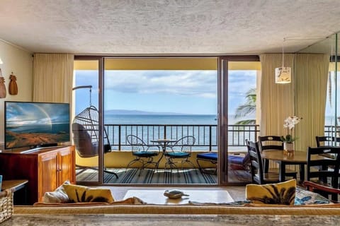 Oceanfront Maui memories await you...