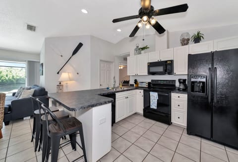 Spacious eat in kitchen