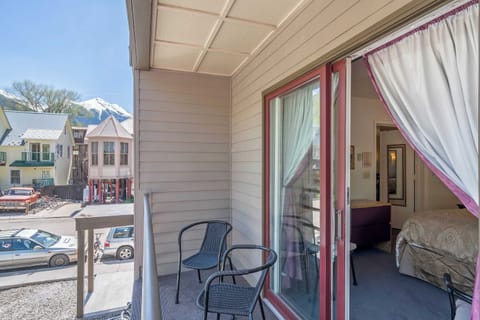 House (1 Bedroom) | Front of property