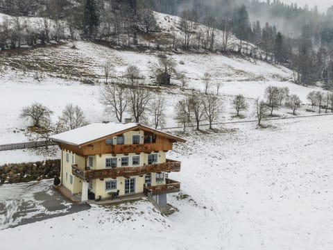 Holiday Home Exterior [winter]