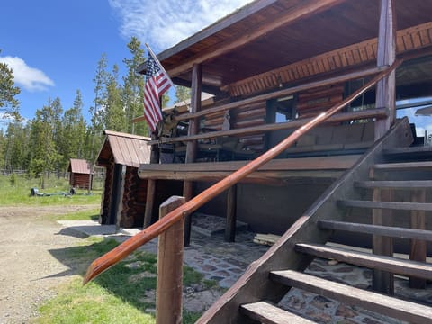 Welcome to Stratton Ranch!