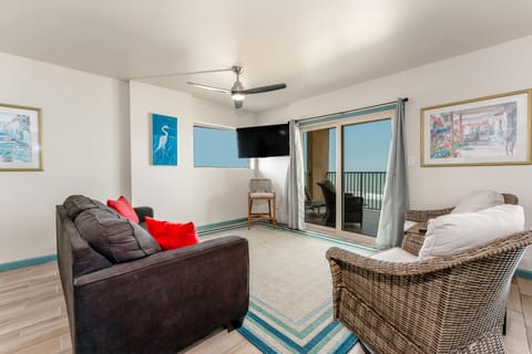 Not only is the living room nice and cozy but it has a spectacular direct view of the Gulf!