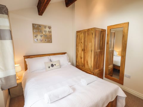Cottage | 3 bedrooms, individually decorated, individually furnished, free WiFi