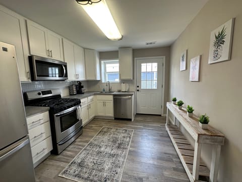 Entrance into kitchen