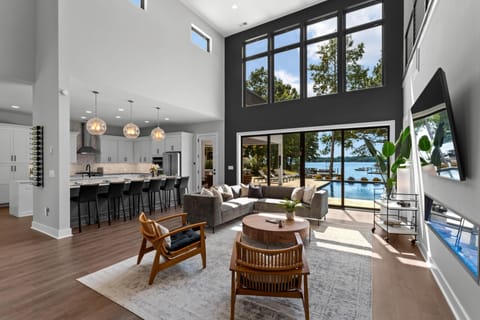 House, Multiple Beds (Shoreline on Stonemarker) | View from property