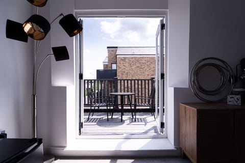 Superior King Room | Terrace/patio