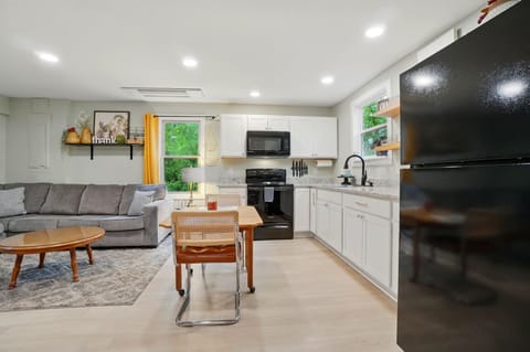 Kitchen & Living Area