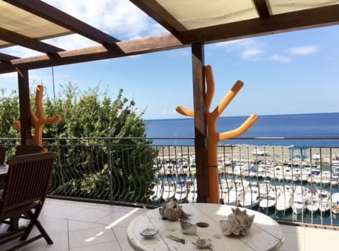 Luxury House | Terrace/patio