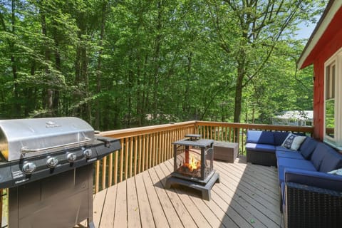 Deck with grill and seating area