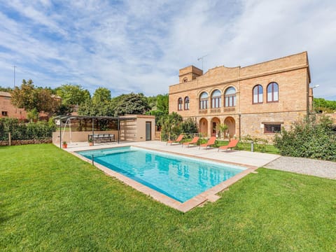 Holiday Home Swimming Pool
