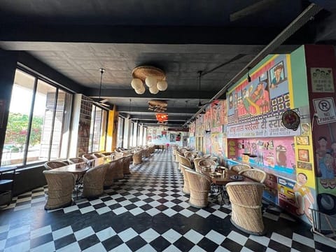 Snack bar