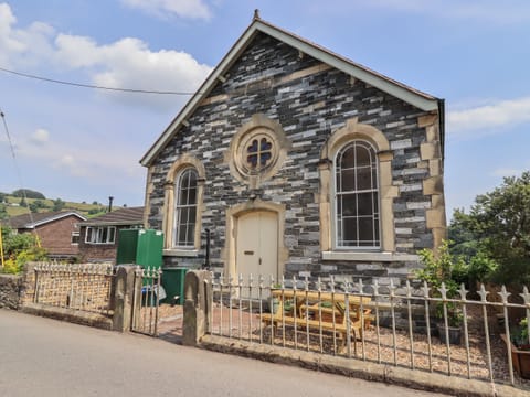 Cottage | Front of property