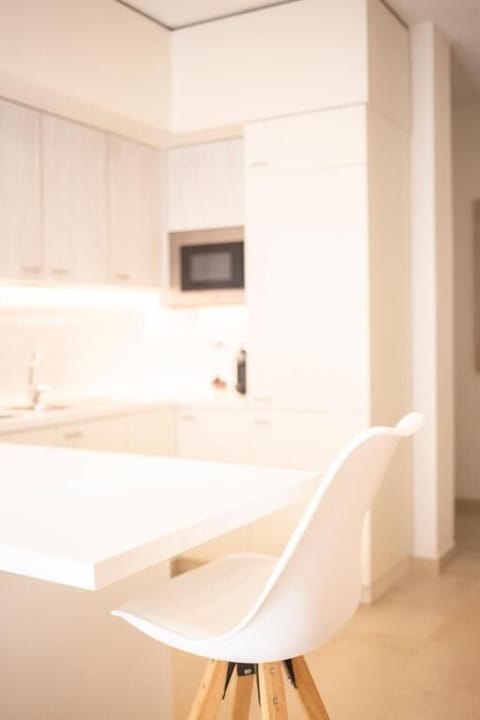 Luxury Suite | Private kitchen | Espresso maker