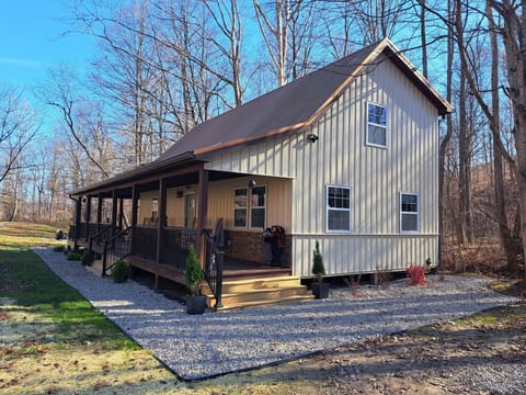 Our renovated cabin with a kitchen, two bedrooms, a loft, and two bathrooms
