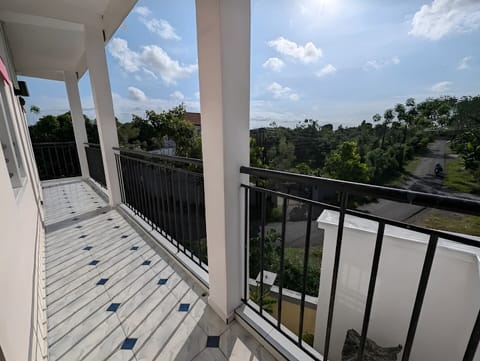 Standard Double Room, 1 Double Bed, Non Smoking, Private Bathroom | Terrace/patio