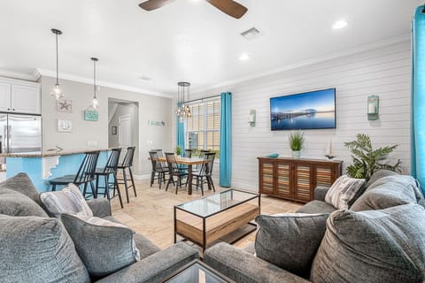 Living, bar area, dining