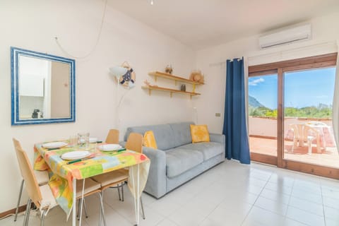 Living and dining room
