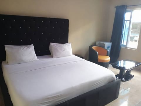 Deluxe Room | Free WiFi