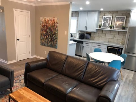 Living room/ dining Area