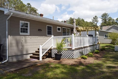 Piney Island Home