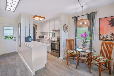 Up To Date Modern Furnished