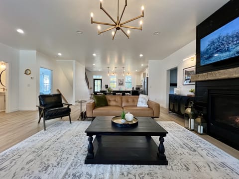 Open concept living at its finest!