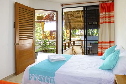 Deluxe Room | Desk, iron/ironing board, free WiFi