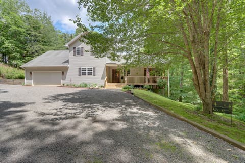 Hayesville Vacation Rental | 5BR | 3.5BA | Stairs Required to Access