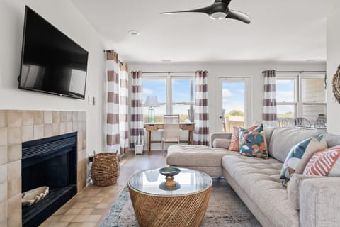Light-filled coastal living space designed for relaxing together
