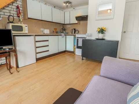 Cottage | Living area