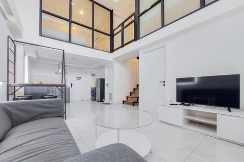 Deluxe Apartment | Living area